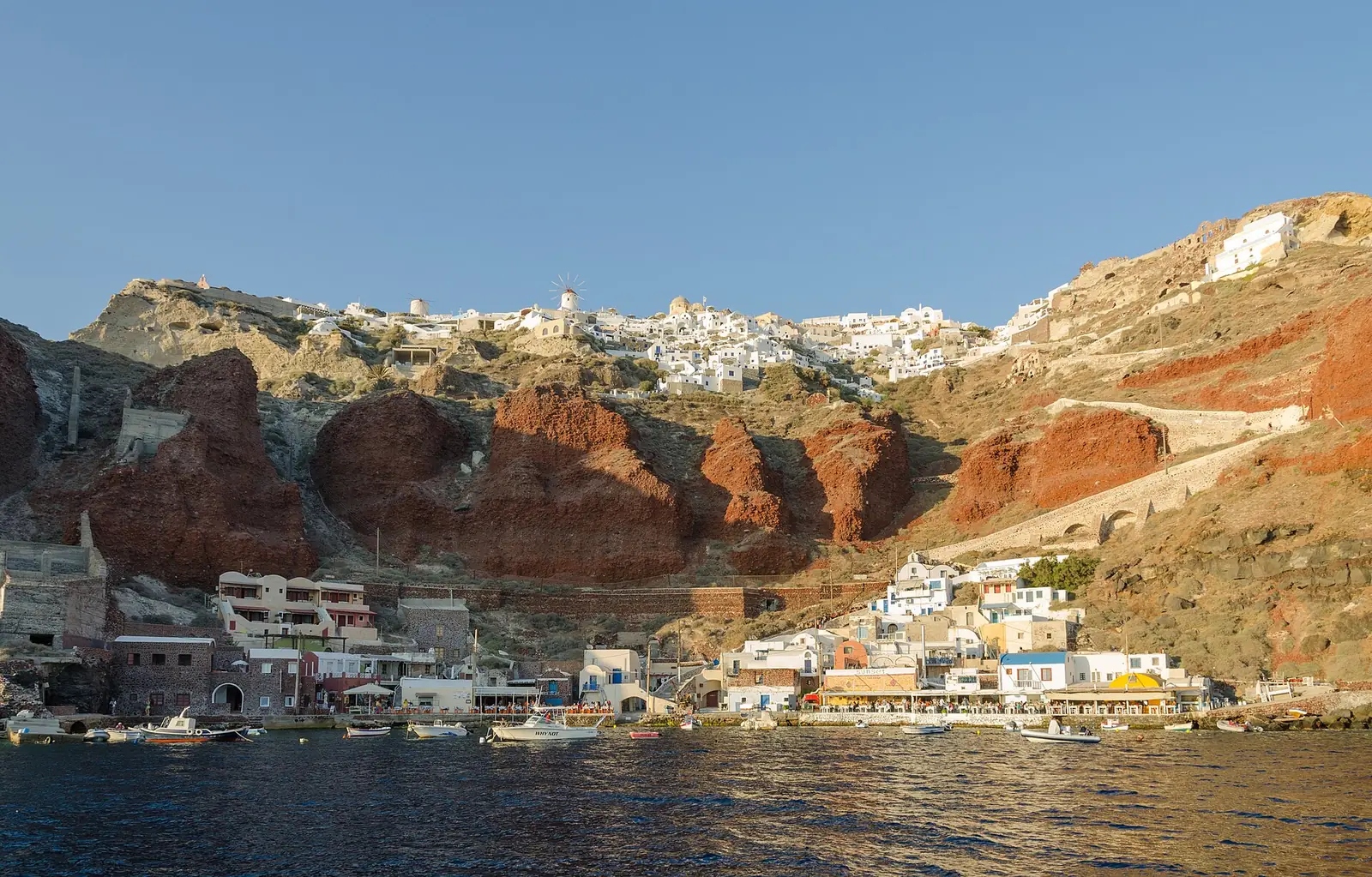 Whitewashed houses of Oia on the cliffs of Santorini, Greece